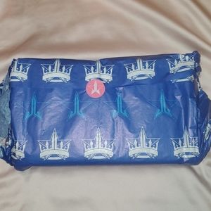 NWT Jeffree Star Blue Blood Eyeshadow Palette